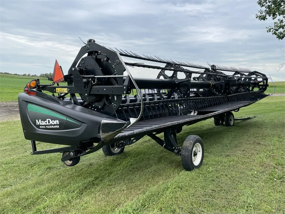 2016 MACDON FD75-S Flex Draper Header w/ Transport, 35 Ft. Split P/U, JD Adapter