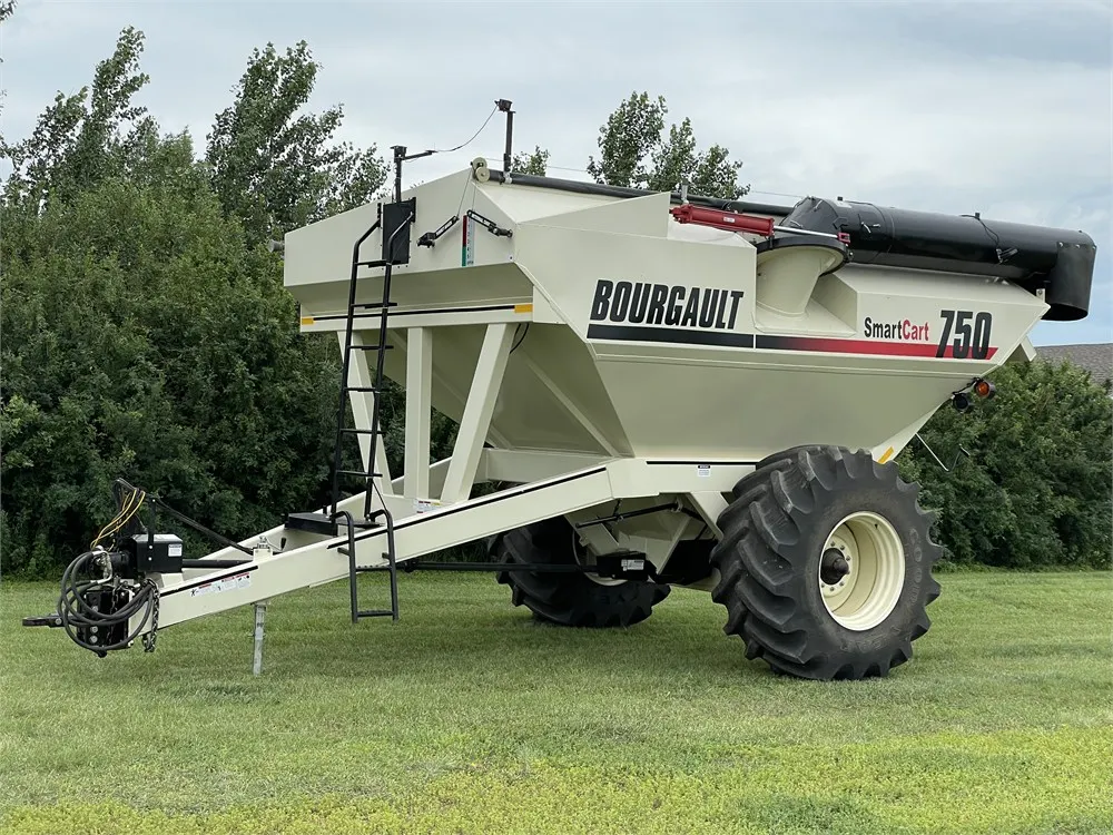 2005 BOURGAULT 750 Bushel s/a Grain Cart, Big 1000 PTO., Roll Tarp, Shedded
