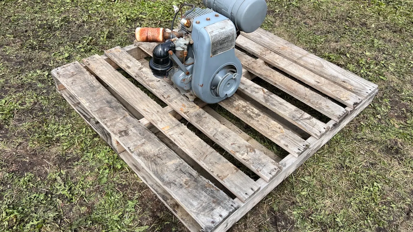 Wisconsin Motor AKN Stationary Engine