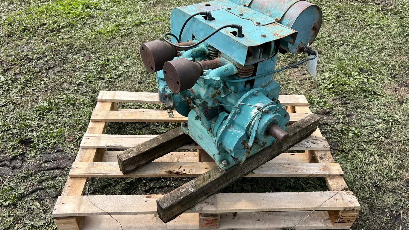 Petter Stationary Engine