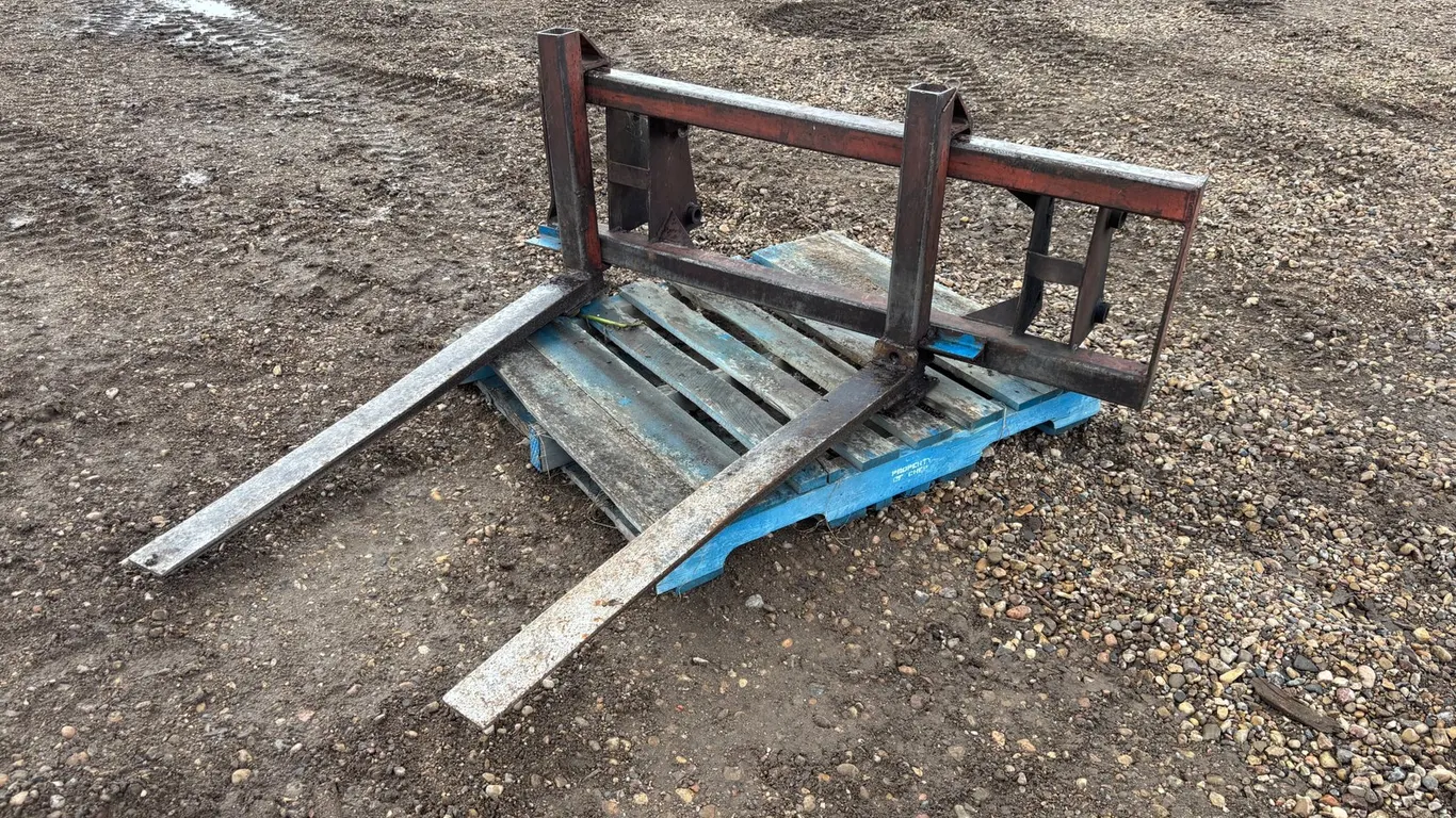 5' Loader Pallet Forks