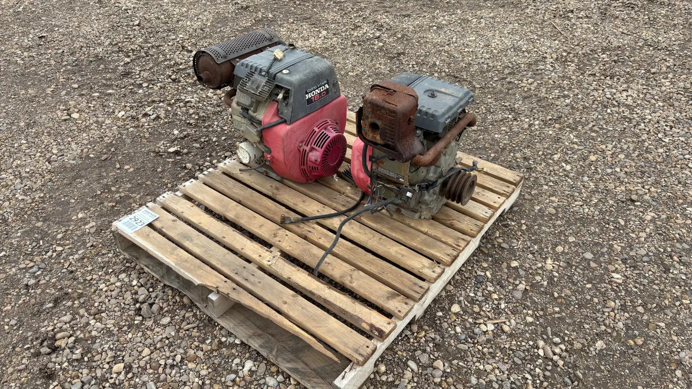 (2) 18HP Honda Engines