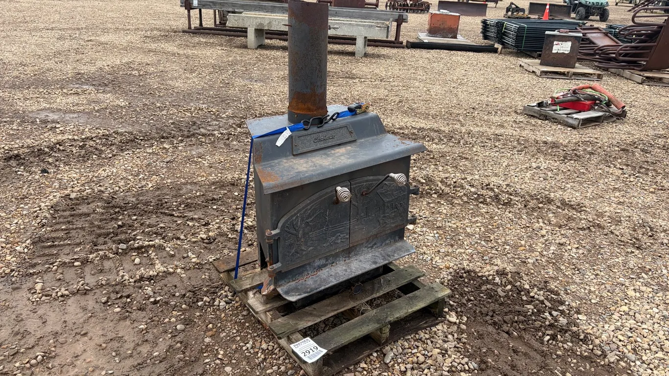 Model Underwriters Chaleur Wood Stove
