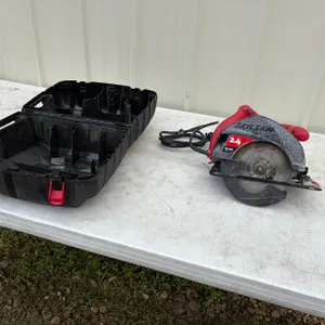 Skilsaw Circular Saw w/ Case