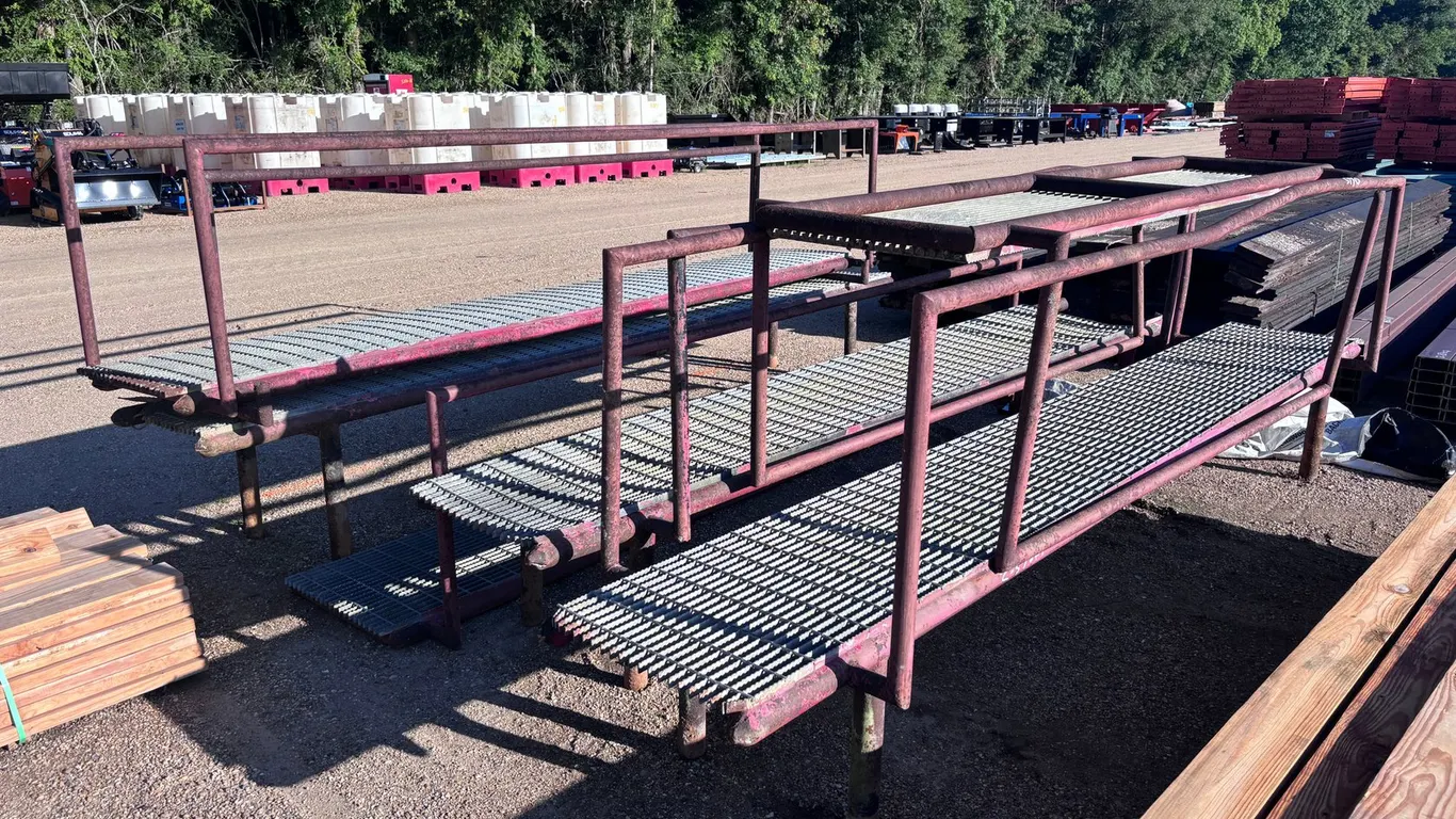 CAT WALK PLATFORM