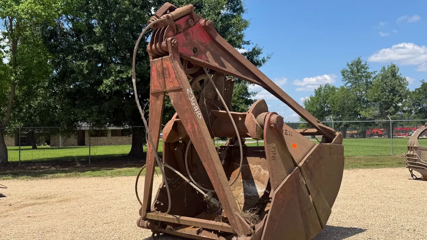 2YD CLAMP BUCKET