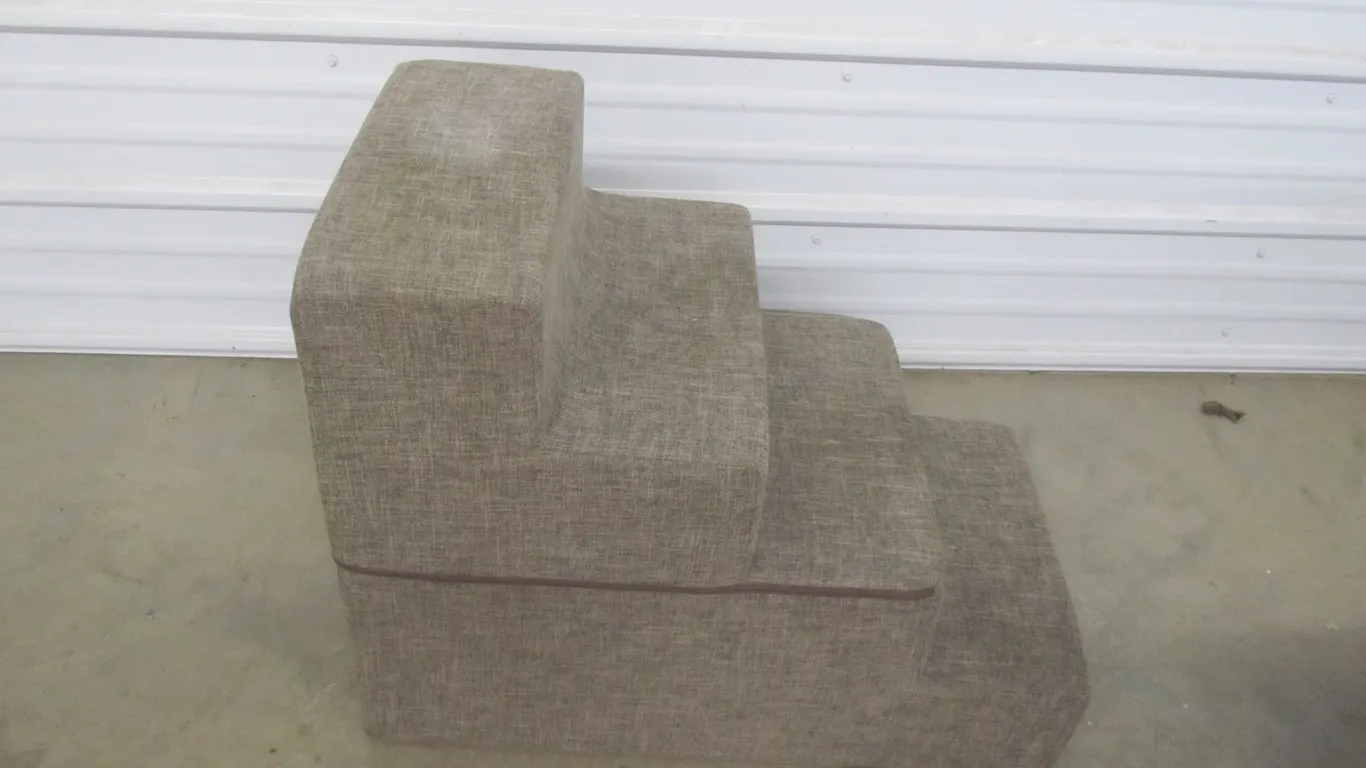 Pet Staircase