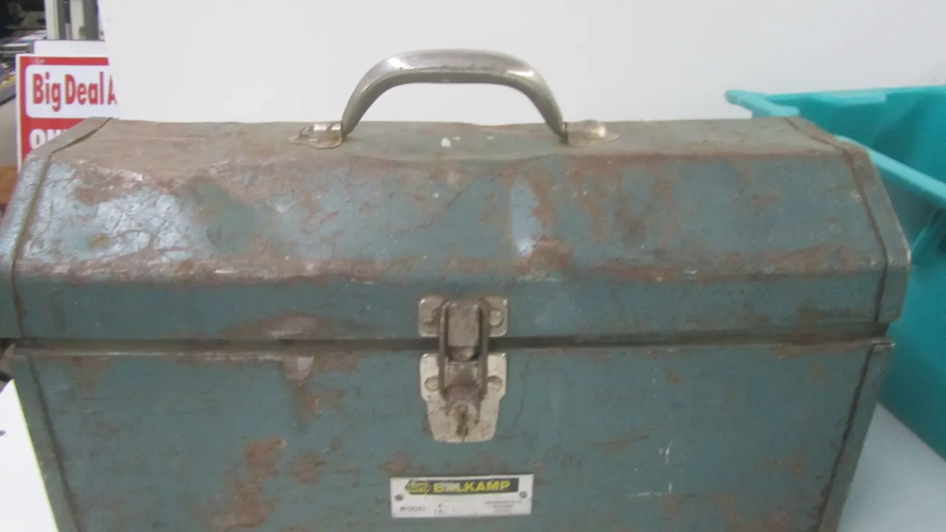 18" Tool Box w/Contents