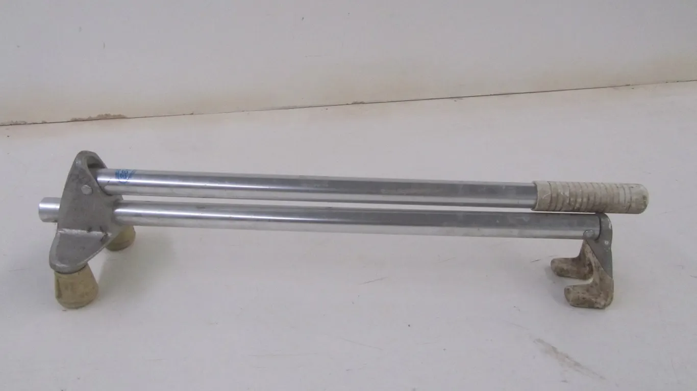 Garelick Eez-In Seat Support Swing Leg