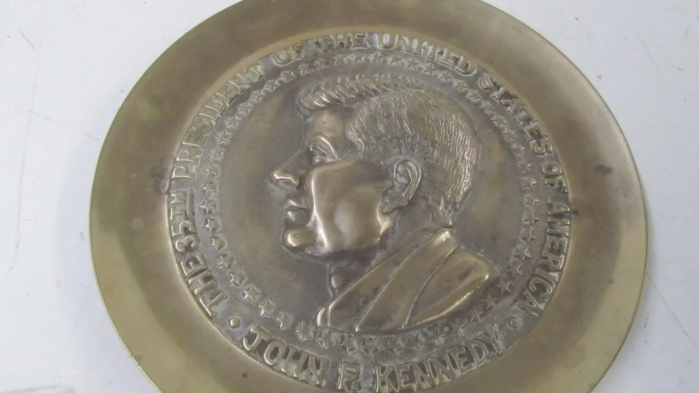 Metal John F. Kennedy Wall Hanging