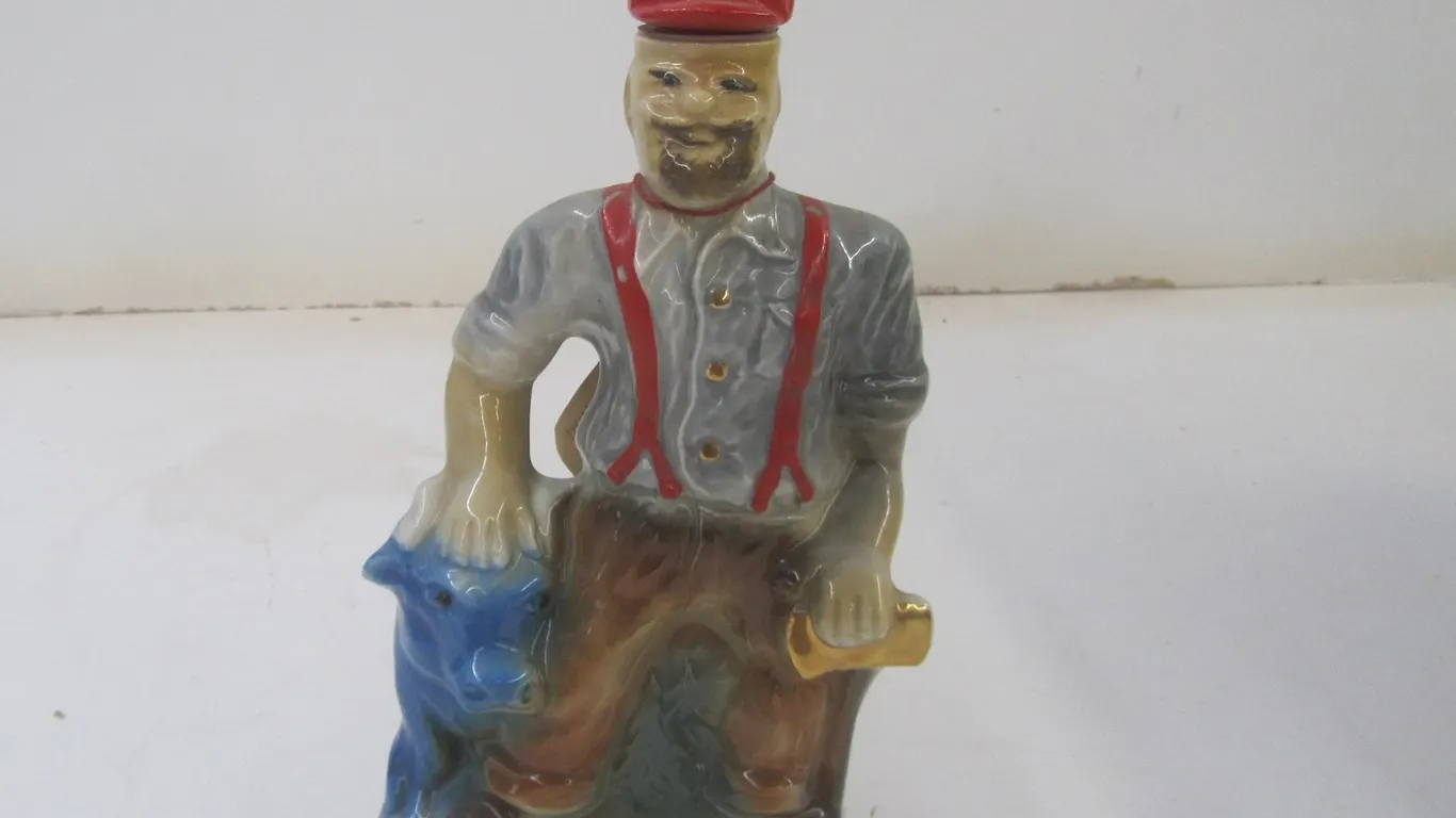 1970 Jim Beam Paul Bunyan Decanter