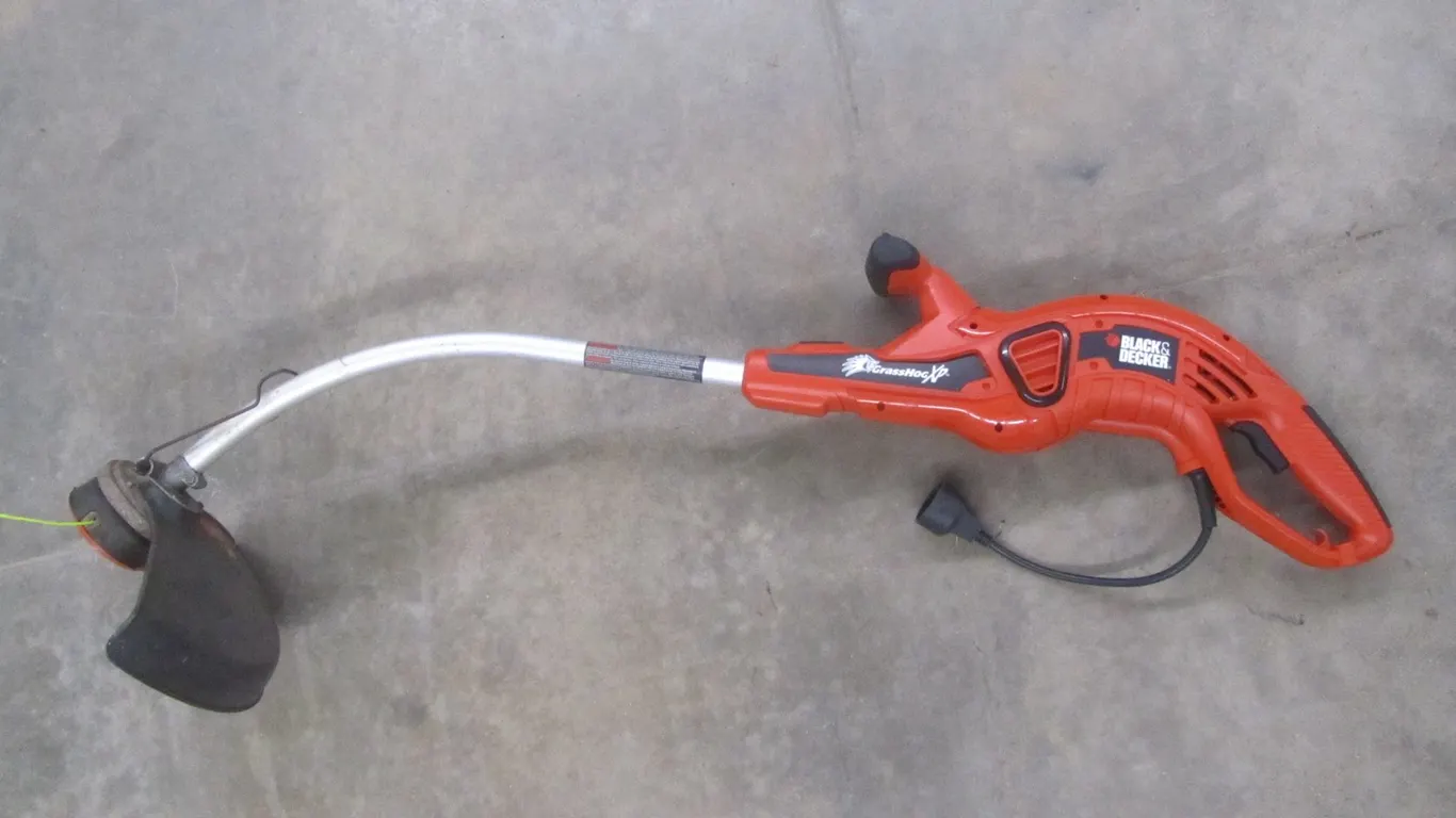 Black & Decker GrassHog XP Electric 14" Trimmer