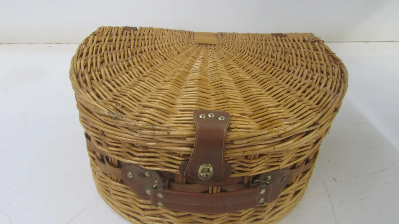Wicker Picnic Basket Set