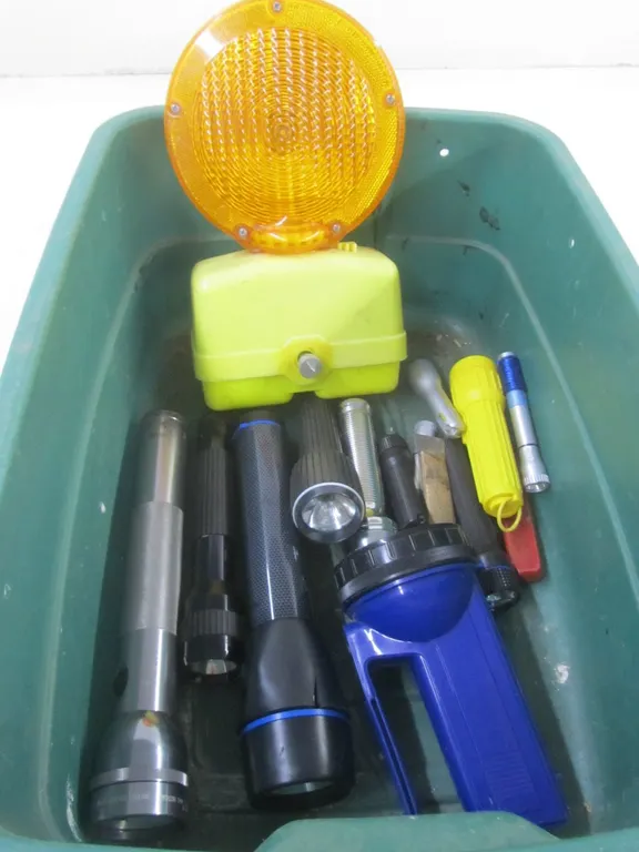 Tub Full Of Assorted Flashlights