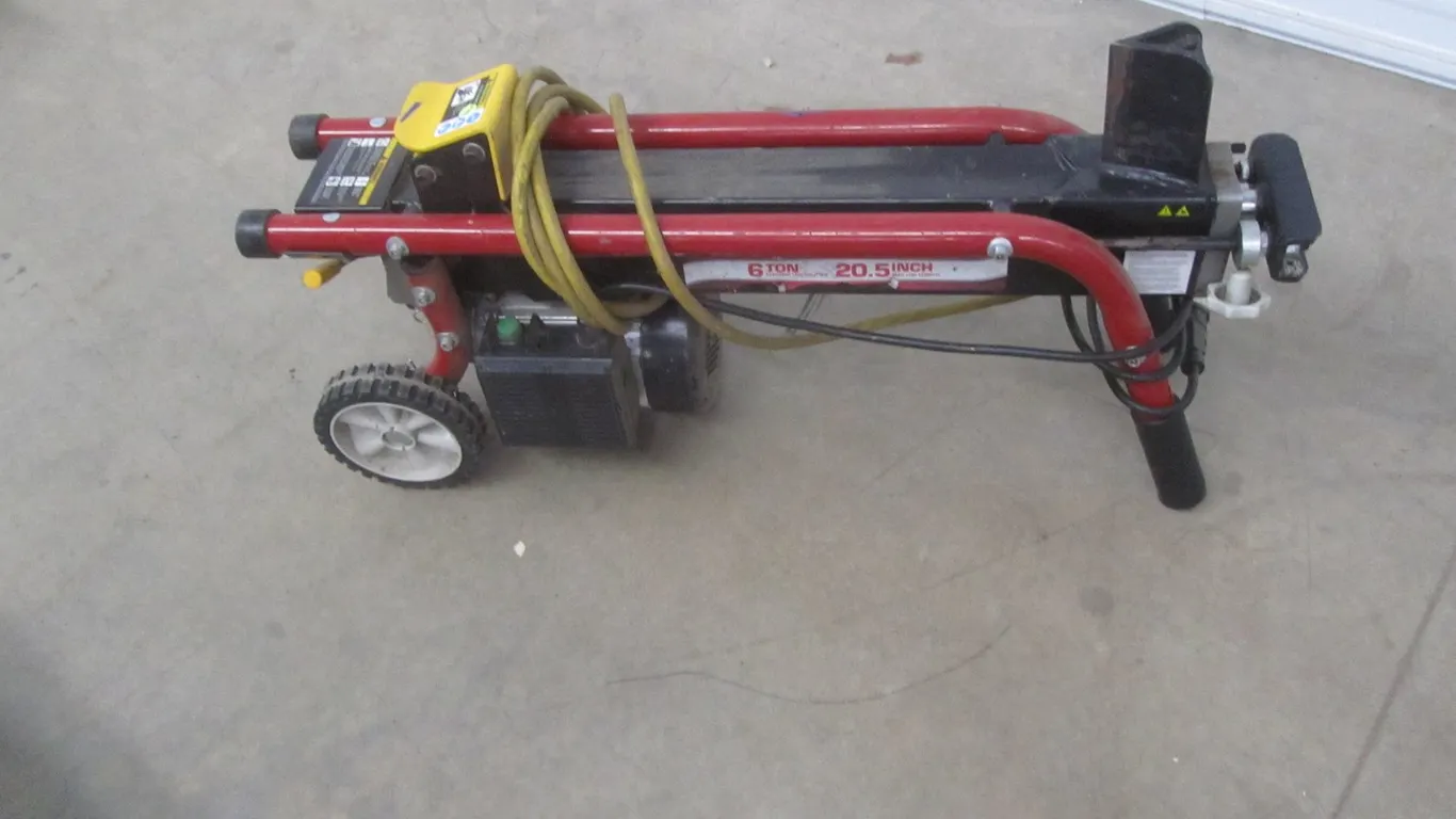 Southland 6 Ton Electric Log Splitter