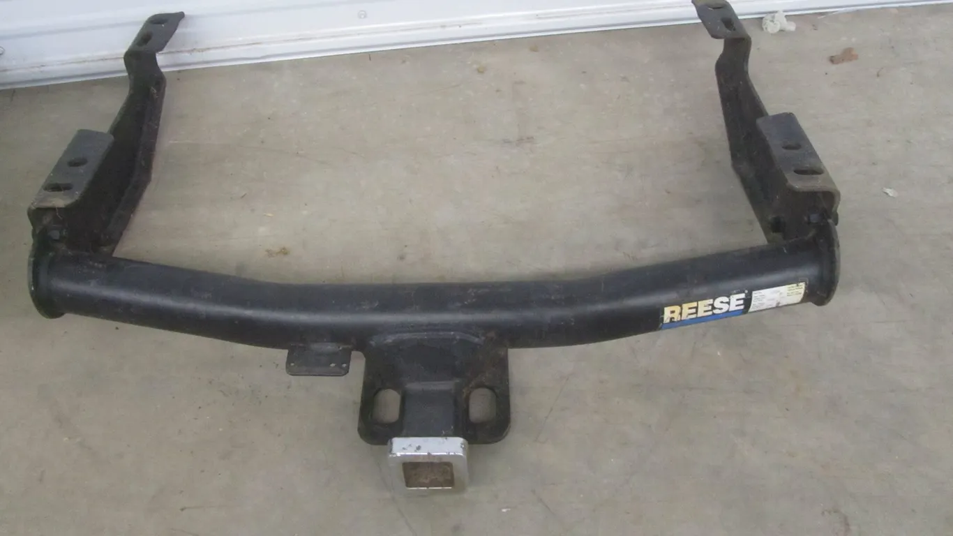 Reese 2" Hitch Receiver Attachment