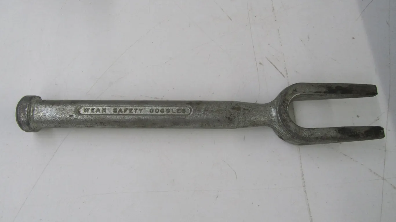 K-D Tools Ball Joint/Tie Rod Separator