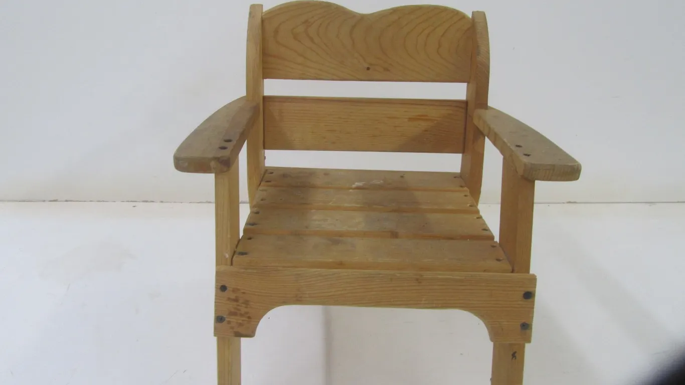 Wood Children's Chair