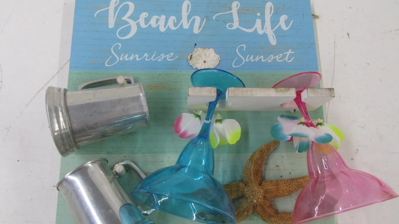 Beach Life Wall Hanging