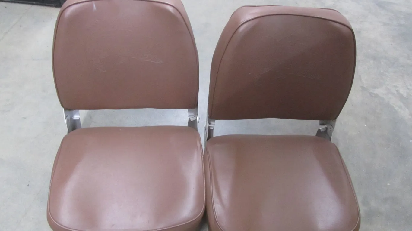 (2) Boat Seats
