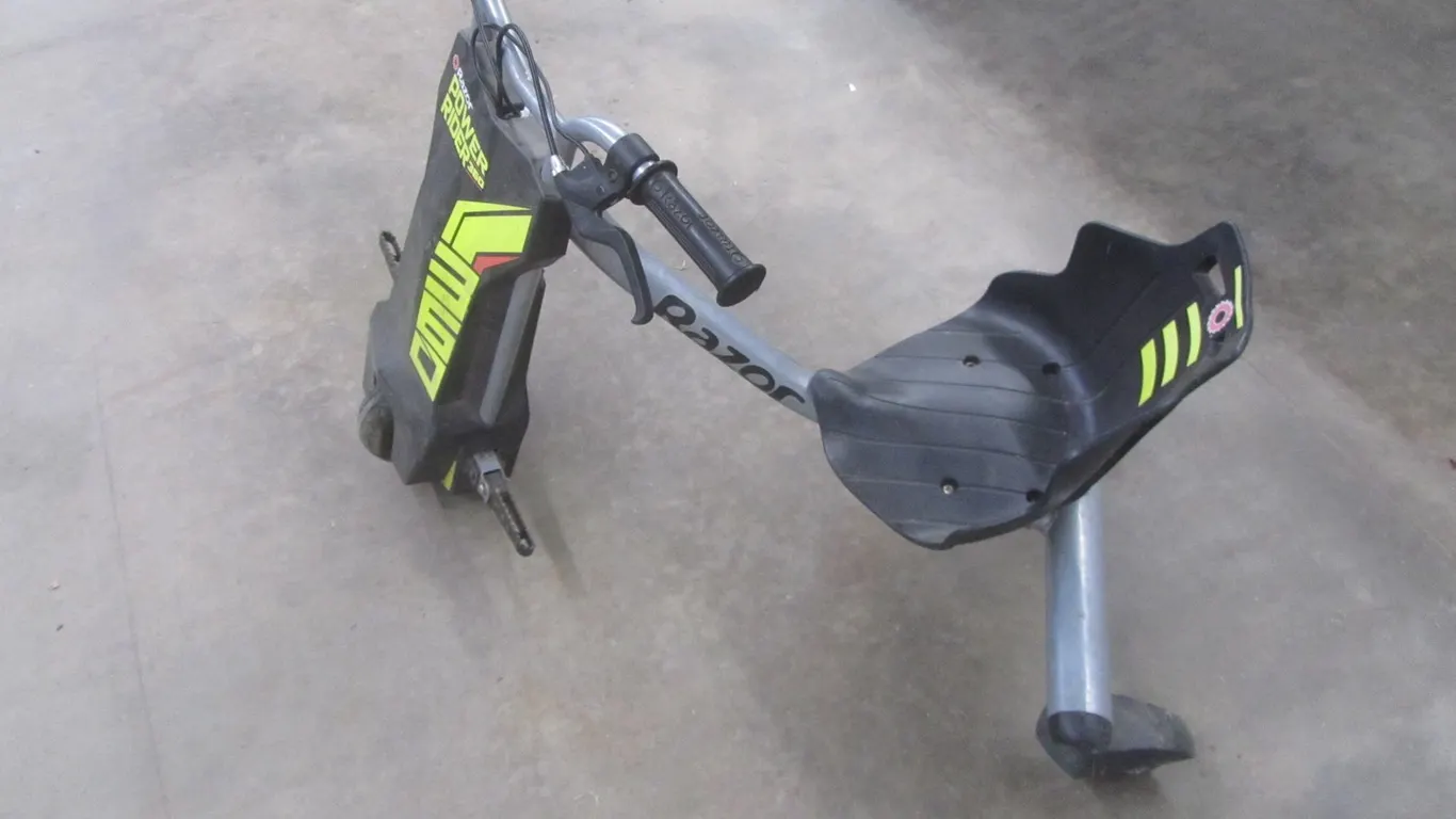 Razor Power Rider 360 Electric 3-Wheel Scooter