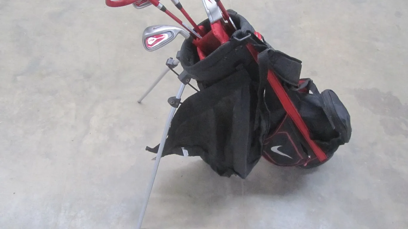Kids Nike Golf Club Set w/Bag
