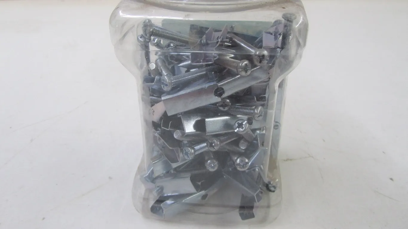 Lot Of Cully 3/16 x 4" Toggle Bolts
