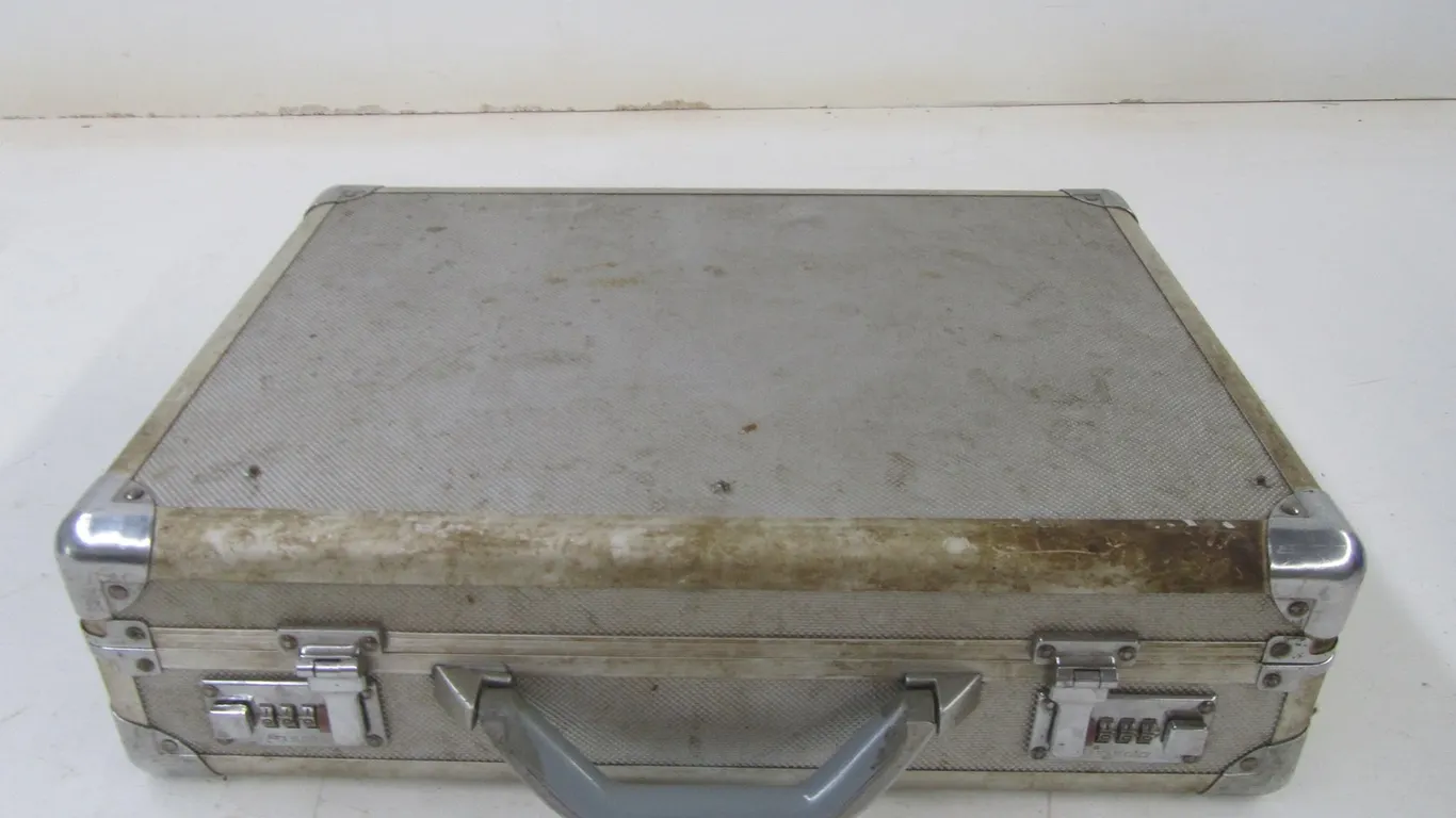 Solo Briefcase