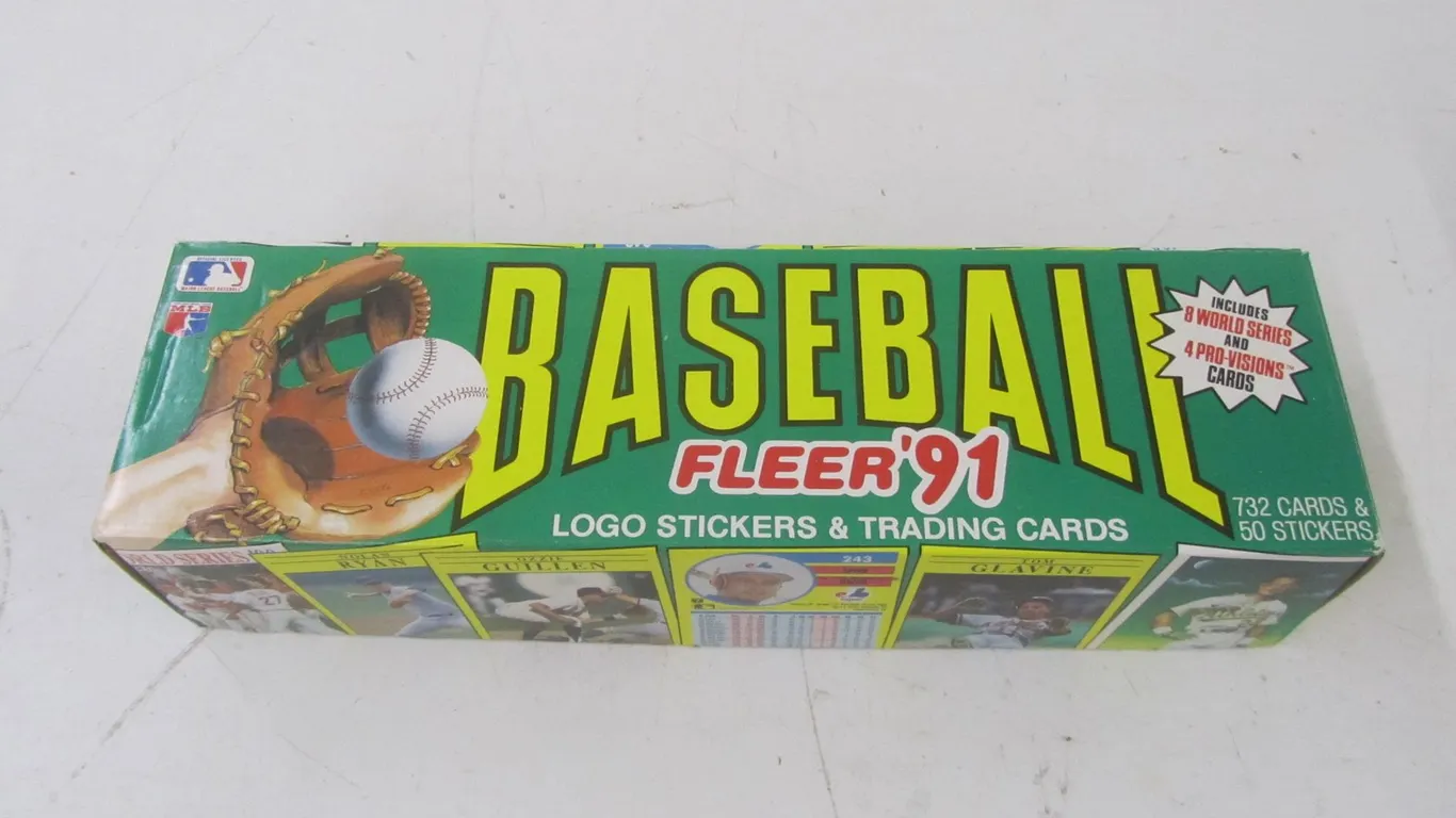 1991 Fleer Baseball Logo Sticks & Trading Cards Set