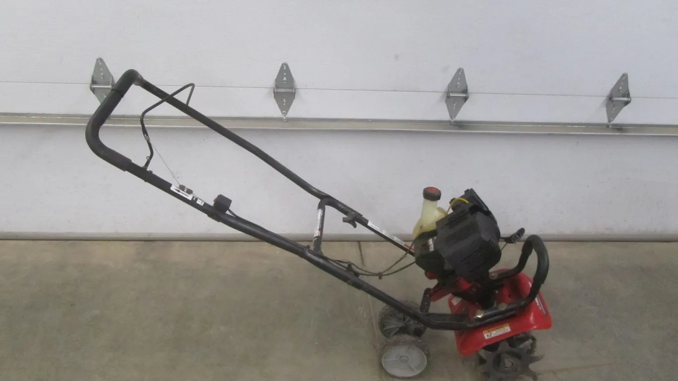 Troy-Bilt 9" Cultivator/Edger