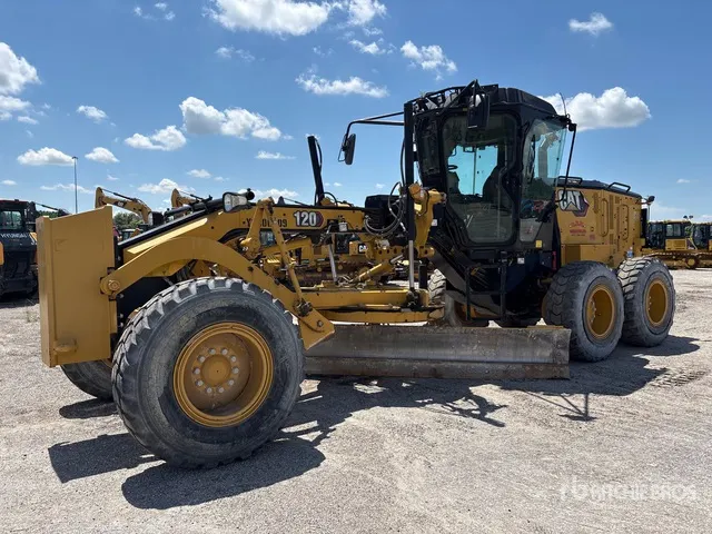 2020 Cat 120 AWD Motor Grader