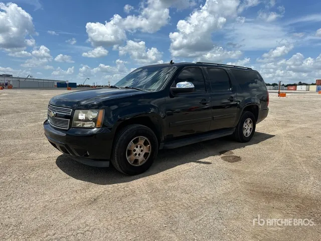 2008 Chevrolet Suburban 1500 LT 2WD SUV