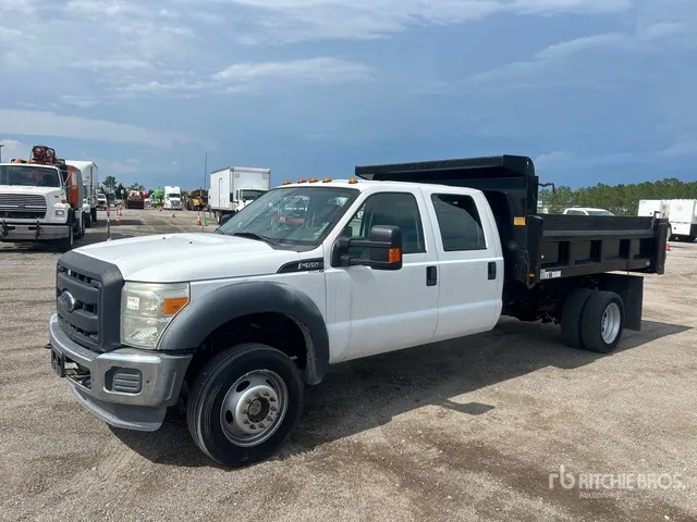 2016 Ford F-550 4x4 Crew Cab Dump Truck