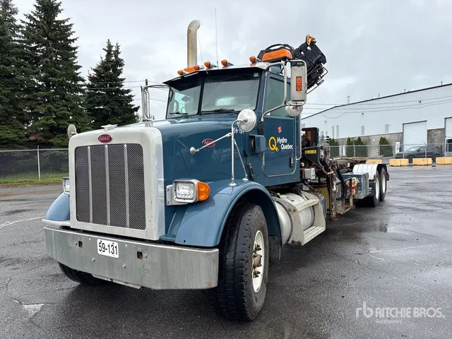 2006 Hiab 144E-3 Duo Knuckle Boom on 2008 Peterbilt 365 6x4 Roll-Off Boom Truck