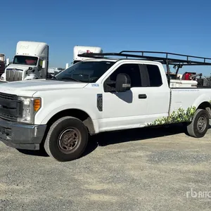 2017 Ford F-250 XL 4x2 Extended Cab Pickup