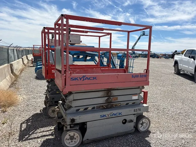 2007 Skyjack SJIII-3219 Electric Scissor Lift