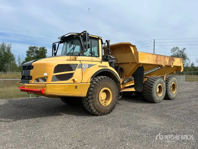 2013 Volvo A25F Articulated Dump Truck
