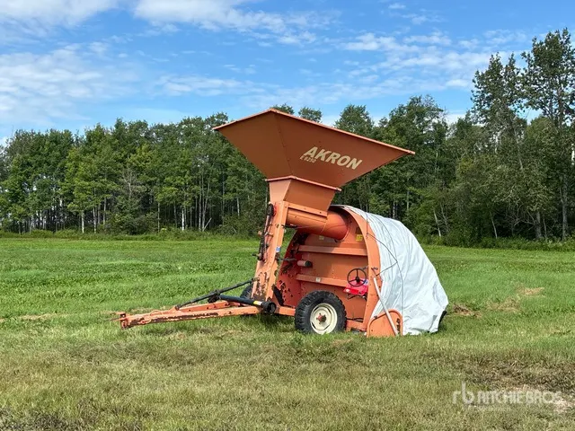 2008 Akron E9250 9 ft Grain Bagger