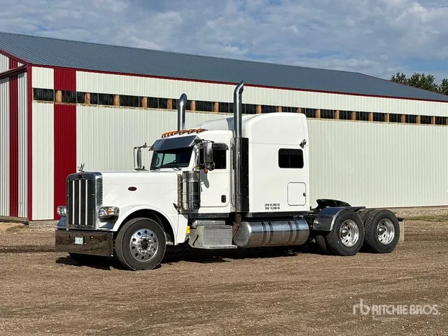 2019 Peterbilt 389 6x4 T/A Sleeper Truck Tractor