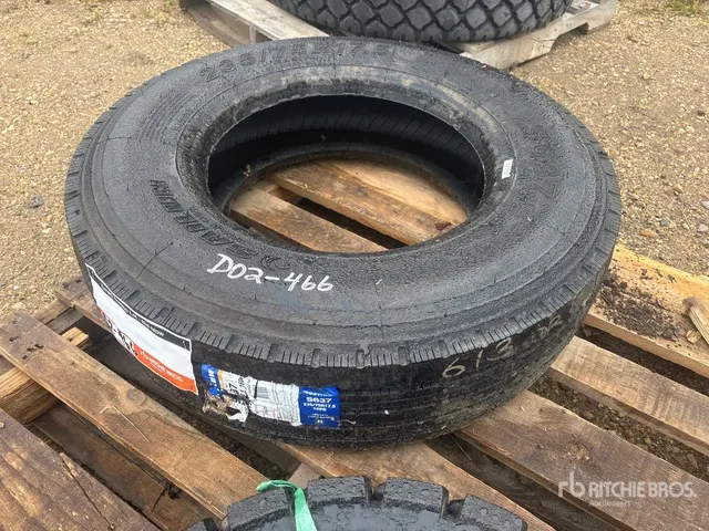 Sailun S637 235/75R17.5 Tires (Unused)