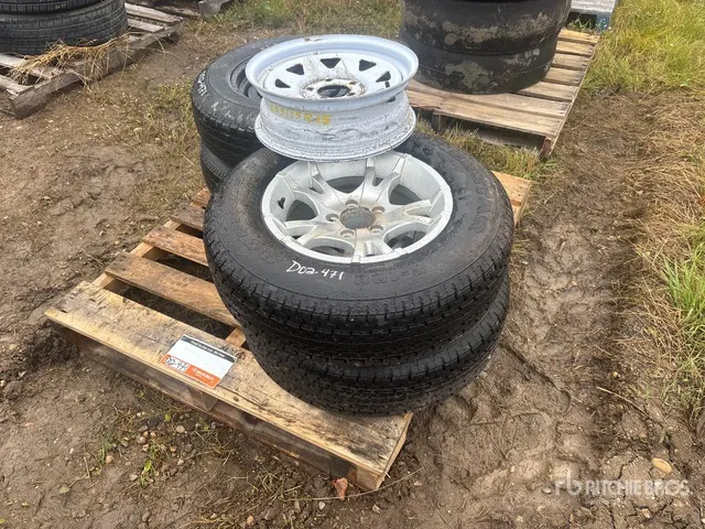 Quantity of (4) ST205/75R15 Tires (Unused)
