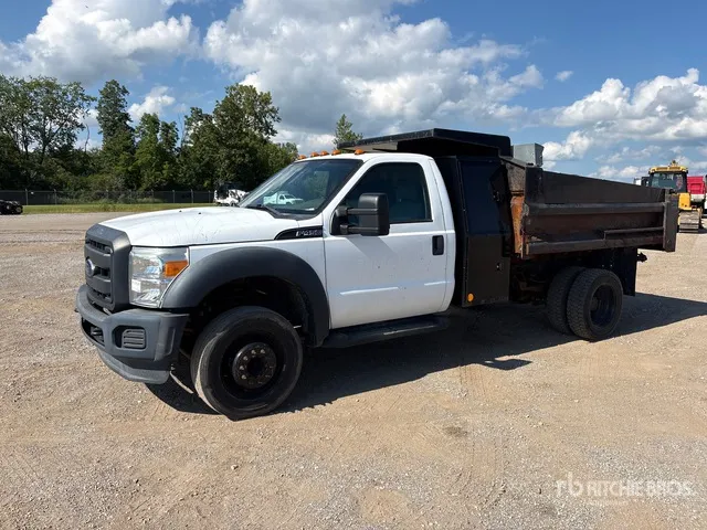2016 Ford F-450 4x2 Flatbed Dump Truck