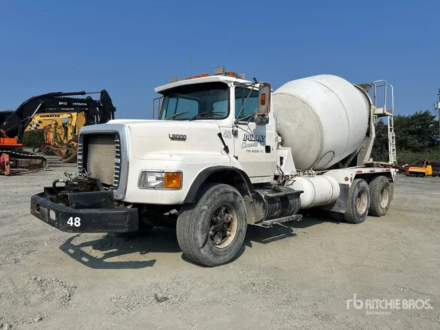 1995 Ford LTLS9000 6x4 Mixer Truck