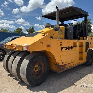 2010 Volvo PT240R Pneumatic Roller