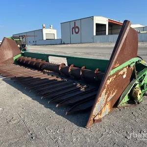 John Deere 22 Row 12 in Corn Combine Header