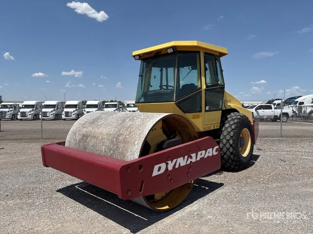 Dynapac CA362D Smooth Drum Compactor