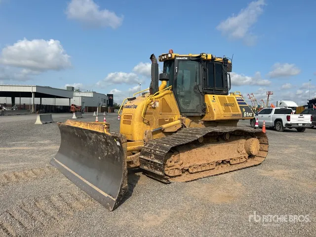 2023 Komatsu D61PX-24 Crawler Dozer