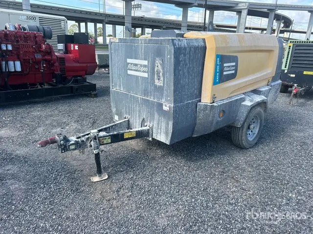 2021 Atlas Copco XATS400JDFT4 400 cfm Mobile Air Compressor
