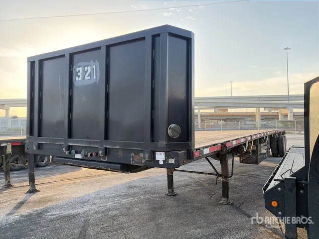 2007 Transcraft 48X102 48 ft T/A Flatbed Trailer