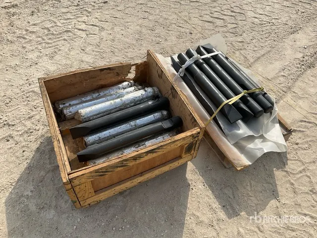 Quantity of (20) Chisel - Fits Hydraulic Breakers